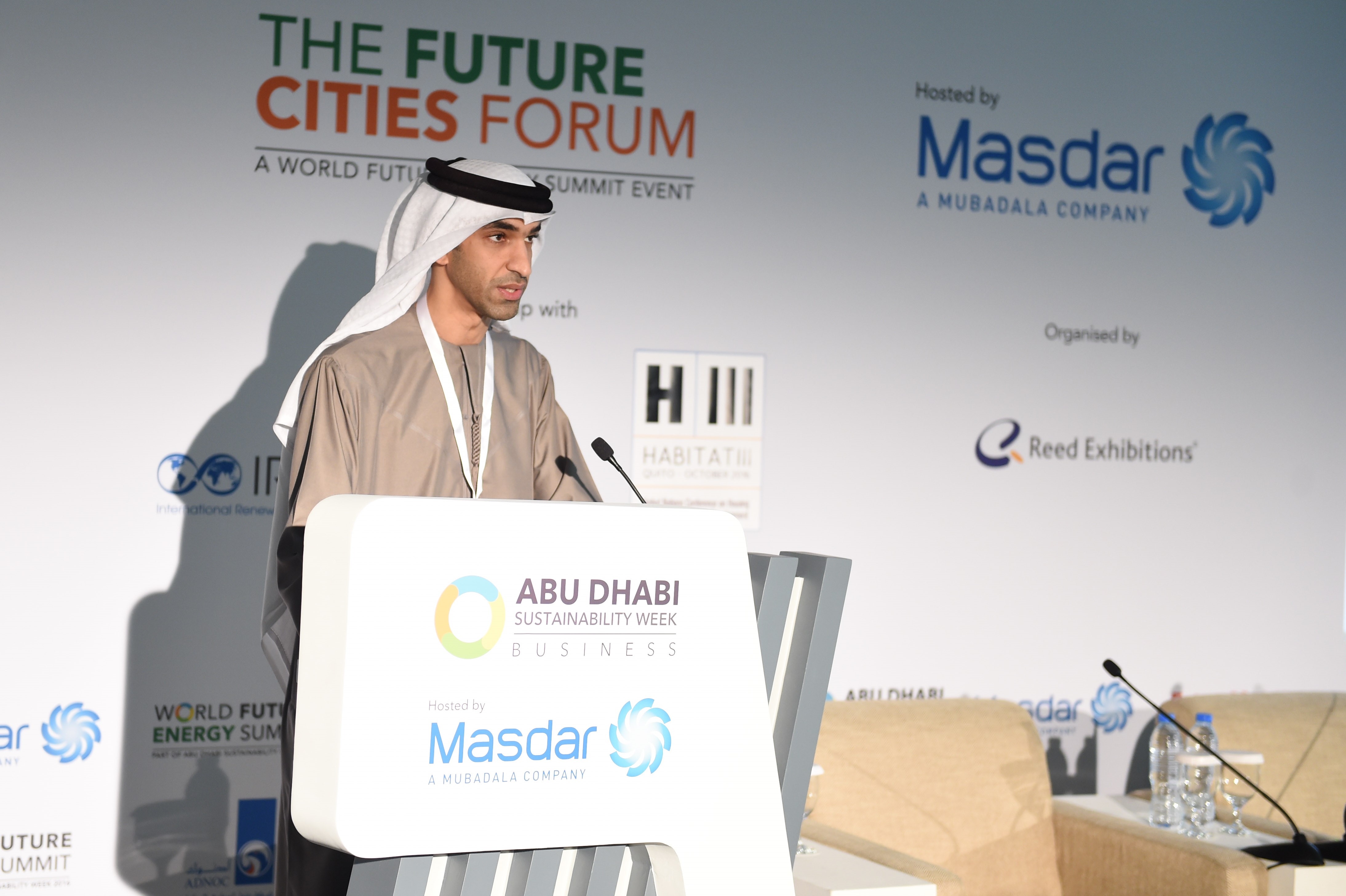 أبوظبي_تستضيف_اجتماعاً_بشأن_الخطط_المستقبلية_للطاقة_وتغير_المناخ