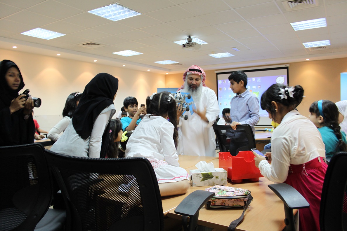 معرض_الخليج_لمستلزمات_وحلول_التعليم_دبي_يُدخل_المدارس_عصر_الفضاء