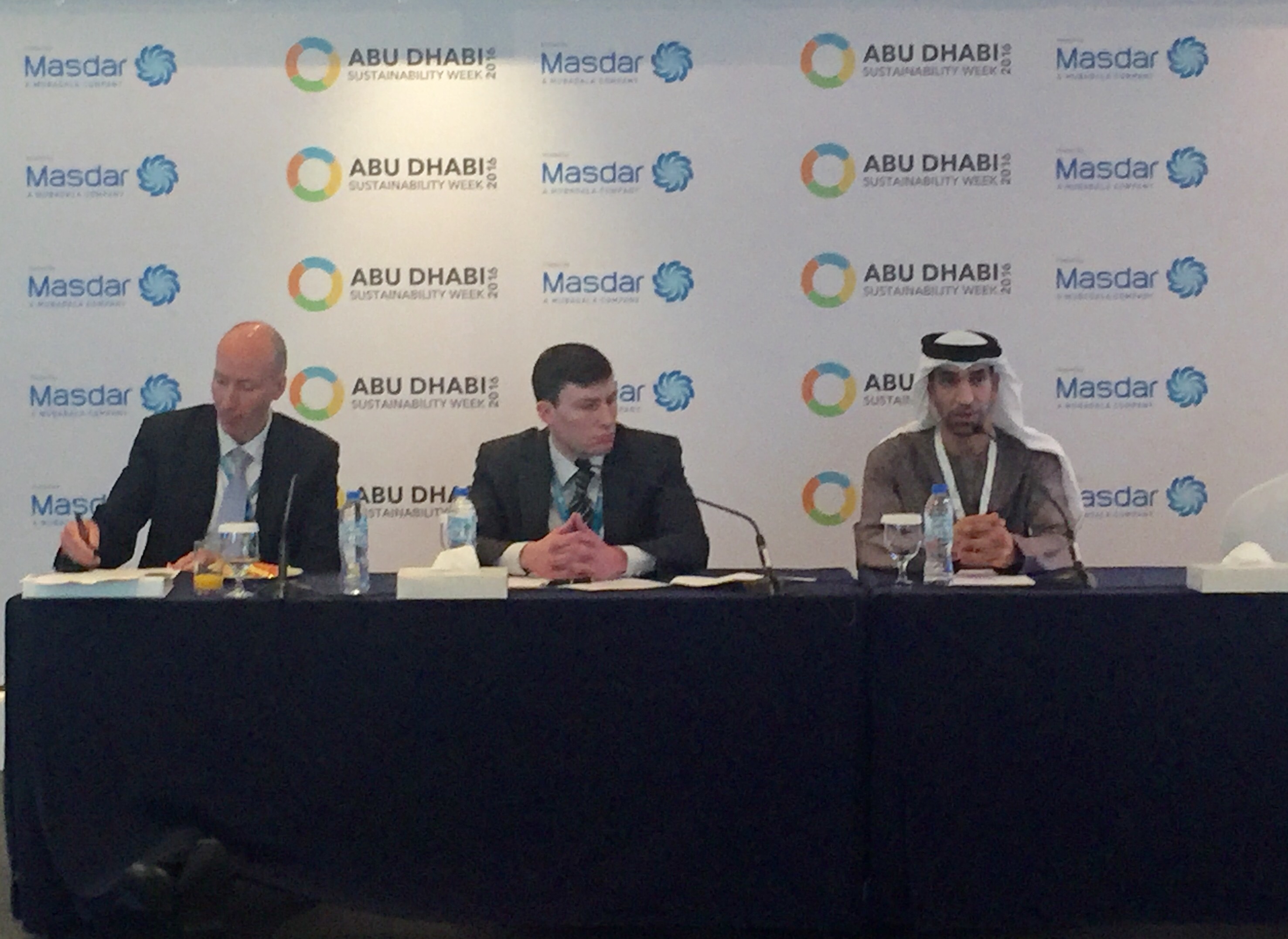founders_of_mission_innovation_holds_meeting_at_abuDhabi_sustainability_week