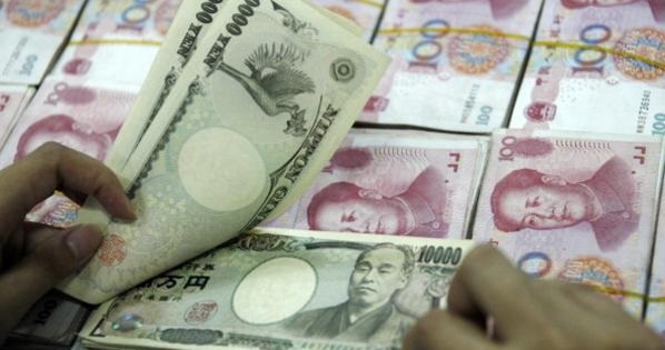 هبوط_الدولار_أمام_الين_الياباني_في_تداولات_طوكيو